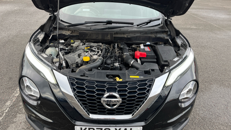 Nissan Juke 1.0 DiG-T Tekna 5dr DCT Petrol Hatchback